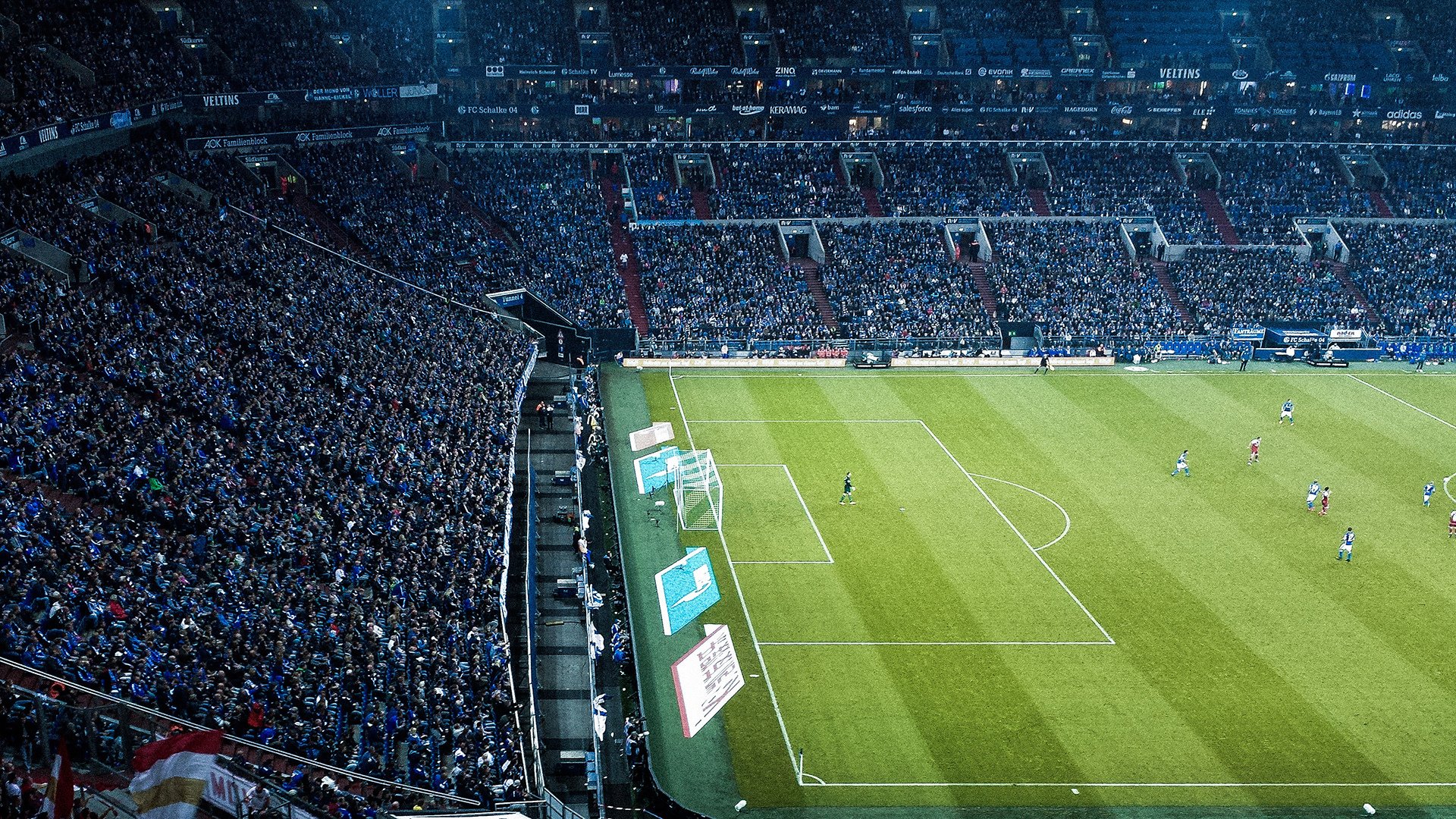 AYX官网-英雄联盟 冠军争夺阶段紧张激烈，英雄联盟比赛冠军是谁